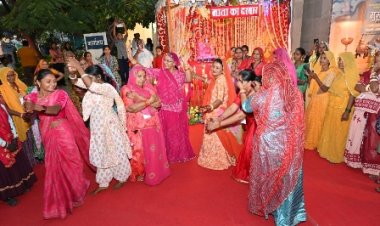 राजीविका द्वारा इंदिरा गांधी पंचायती राज संस्थान परिसर में सुमंगल–दीपावली मेले का आयोजन