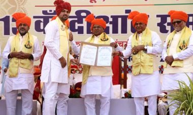 समृद्धि के शिखर पर माता-पिता, समाज और देश को कभी नहीं भूलें : राज्यपाल पटेल