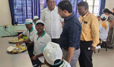 आड़ावाल नक्सल पुनर्वास केंद्र “नवां बाट” में आत्मसमर्पित माओवादियों को मिल रहा आजीविका प्रशिक्षण