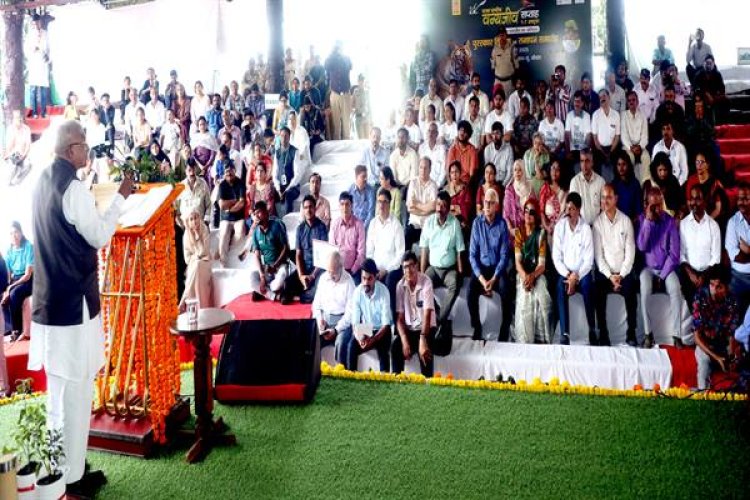 जहां भी उपयुक्त जगह मिले पेड़ जरूर लगाए जाएं : राज्यपाल पटेल