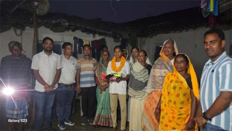 पूनम सिंह आर्मो का नेशनल फुटबॉल टीम में चयन, सूरजपुर का नाम किया रोशन