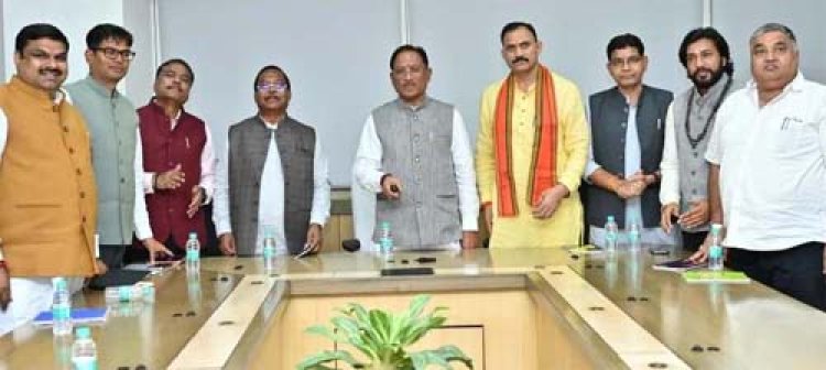 छत्तीसगढ़ रजत जयंती पर विशेष लेख :सुशासन की नई पहल: समयबद्ध छात्रवृत्ति से शिक्षा की राह हुई आसान  
