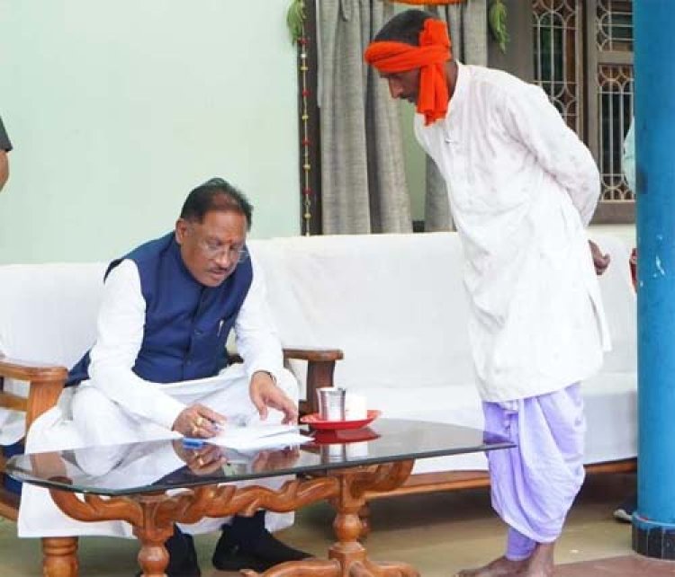 मुख्यमंत्री विष्णु देव साय ने बगिया में सुनी आम जनता की समस्याएं