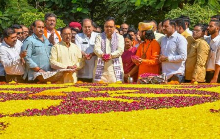 मुख्यमंत्री भजनलाल शर्मा ने पूर्व उपराष्ट्रपति स्व. भैरों सिंह शेखावत को श्रद्धांजलि अर्पित की