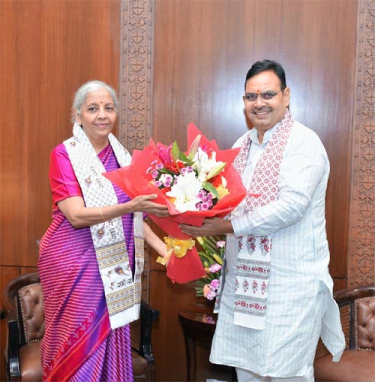 CM भजनलाल शर्मा ने केन्द्रीय कृषि एवं ग्रामीण विकास मंत्री तथा केन्द्रीय वित्त मंत्री से की मुलाकात