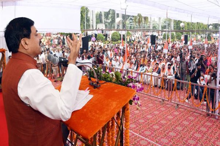 सरकार की सफलता कर्मचारियों के सहयोग के बिना संभव नहीं : मुख्यमंत्री डॉ. यादव