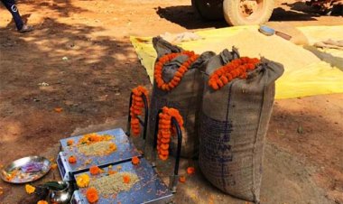 धान खरीदी केन्द्र में किसानों की सुविधा को सर्वोच्च प्राथमिकता-संतोष यादव