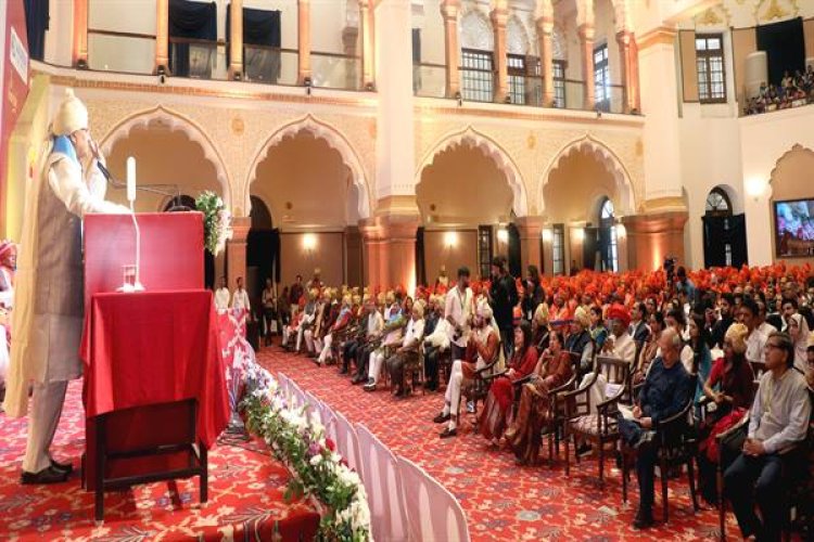 कर्म और परिश्रम से जो मिलता उसी में सच्चा आनंद : राज्यपाल पटेल