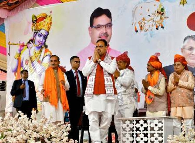 CM भजनलाल ने पाली में मीरा-माधव मंदिर और श्रीकृष्ण भगवान मन्दिर प्राण-प्रतिष्ठा महोत्सव में की शिरकत