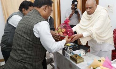 मुख्यमंत्री विष्णु देव साय ने अघोर गुरुपीठ में की पूजा-अर्चना, प्रदेश की सुख-समृद्धि के लिए की प्रार्थना