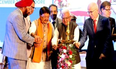 चिकित्सक भगवान का दूसरा रूप होता है : राज्यपाल मंगुभाई पटेल