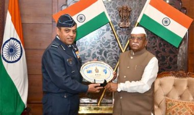 एयर मार्शल ने की राज्यपाल से शिष्टाचार भेंट