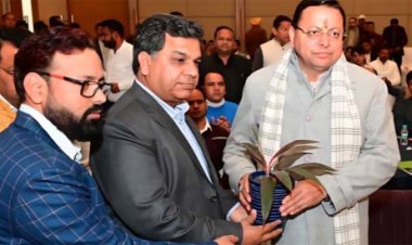 कुमाऊँ उदय सम्मान समारोह में सीएम धामी ने विभिन्न क्षेत्रों में उत्कृष्ट कार्य करने वालों को किया सम्मानित