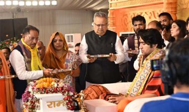 मुख्यमंत्री विष्णुदेव साय दिव्य हनुमंत कथा समारोह में हुए शामिल