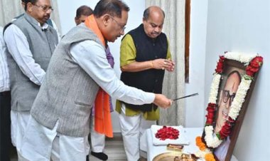 मुख्यमंत्री विष्णुदेव साय ने कुशाभाऊ ठाकरे की पुण्यतिथि पर दी श्रद्धांजलि