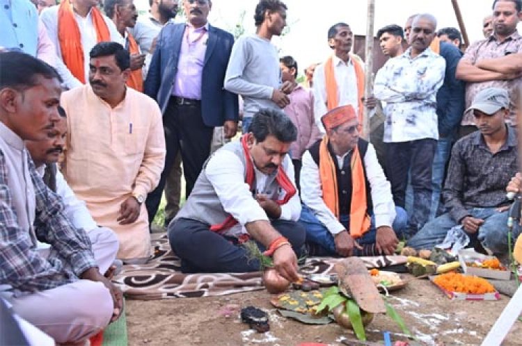 मुख्यमंत्री ग्राम गौरव पथ योजना से ग्रामीण अधोसंरचना हो रही सुदृढ़: उपमुख्यमंत्री विजय शर्मा