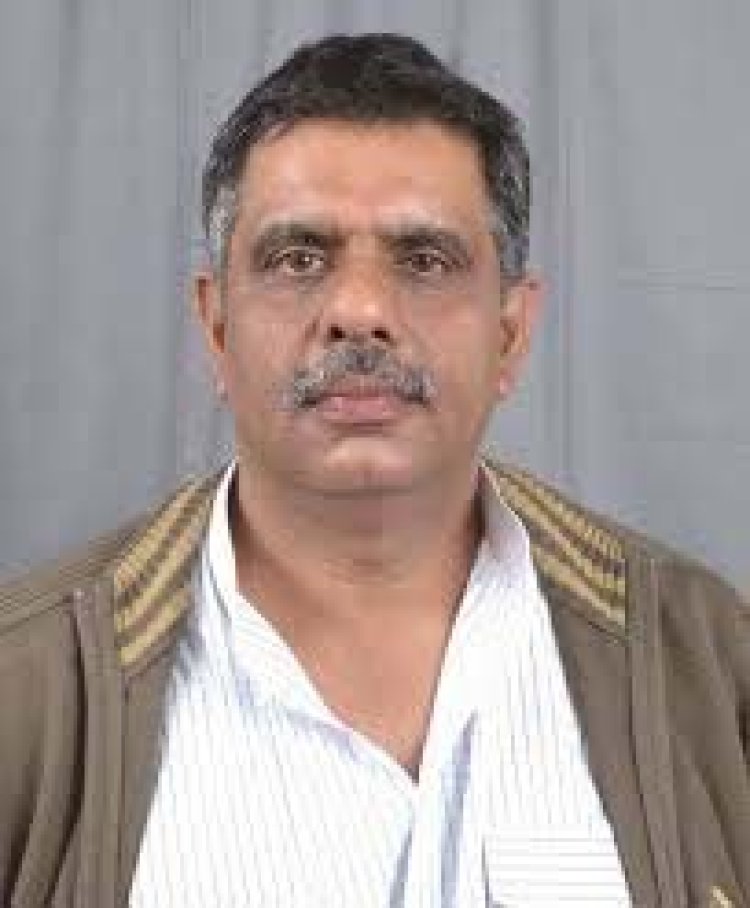 सरकार के दो वर्ष पूर्ण होने पर जिला प्रभारी मंत्री गजेन्द्र सिंह खींवसर ने की प्रेस कॉन्फ्रेंस