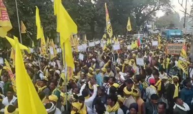 मंडला का नाम माहिष्मती नगरी किए जाने की आशंका के चलते गोंडवाना गणतंत्र पार्टी ने किया जोरदार विरोध प्रदर्शन