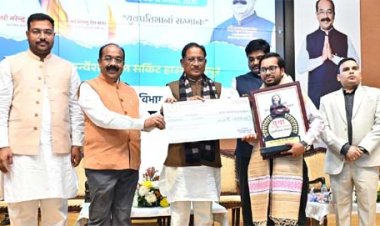 राज्य के 8 युवाओं और एक संगठन को मिला छत्तीसगढ़ युवा रत्न सम्मान