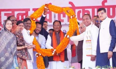 विकास के साथ युवाओं के लिए खुलेंगे स्वरोजगार के नए द्वार:  मुख्यमंत्री विष्णु देव साय