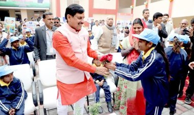 दिव्यांग बच्चों के आत्मबल, साहस और दिव्यता से भरे संसार से आया हूँ जुड़ने: मुख्यमंत्री डॉ. यादव