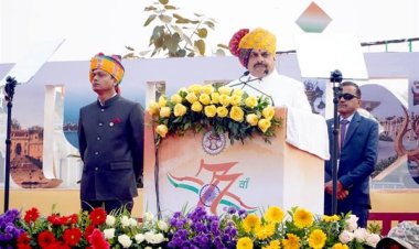 मुख्यमंत्री डॉ. यादव ने शिप्रा के तट पर उज्जैन में फहराया राष्ट्रीय ध्वज