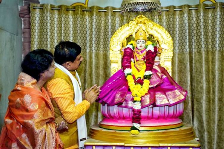 माँ नर्मदा की कृपा से प्रदेश लगातार हो रहा है समृद्ध : मुख्यमंत्री डॉ. यादव