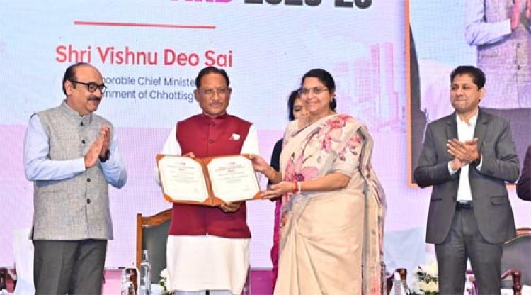 आधुनिक ऑनलाइन तकनीकों ने बढ़ाई आबकारी विभाग की पारदर्शी व्यवस्था में विश्वसनीयता