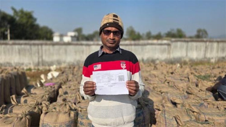 किसान तुंहर टोकन ऐप से बदली धान विक्रय की तस्वीर, करजी के किसान को मिली सहज और पारदर्शी सुविधा
