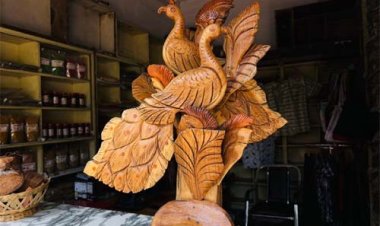 नाबार्ड की ‘ग्राम दुकान’ से स्व-सहायता समूह की महिलाएं बन रहीं आत्मनिर्भर