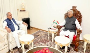 राज्यपाल पटेल से मध्यप्रदेश विधानसभा अध्यक्ष तोमर ने की सौजन्य भेंट