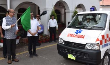 राज्यपाल डेका ने निरामय आरोग्य संस्थान को सौंपी एम्बुलेंस की चाबी