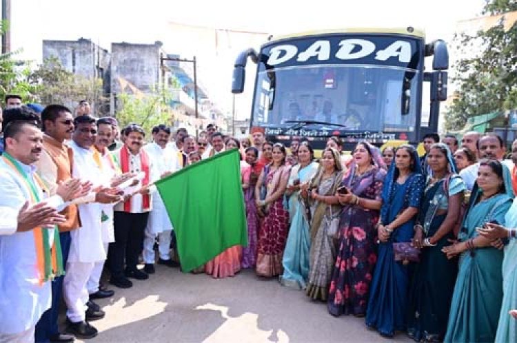 उन्नत पशुपालन एवं डेयरी प्रबंधन सीखने बनासकाठा गुजरात रावाना हुए कबीरधाम के पशुपालक और बिहान की दीदियां