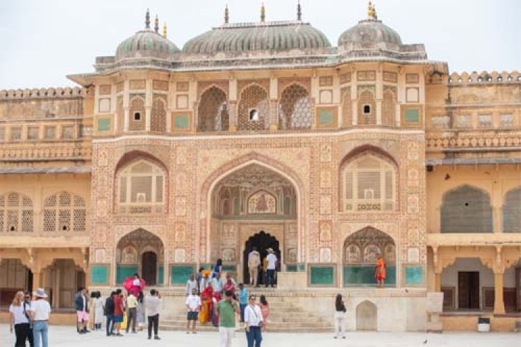 पंच गौरव योजना से निखर रहा आमेर का पर्यटन वैभव, सैलानियों को मिलेंगी विश्वस्तरीय सुविधाएं