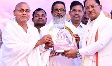 संत कबीर की वाणी समाज को जोड़ती है, सरकार का संकल्प जनजीवन संवारता है : मुख्यमंत्री विष्णु देव साय