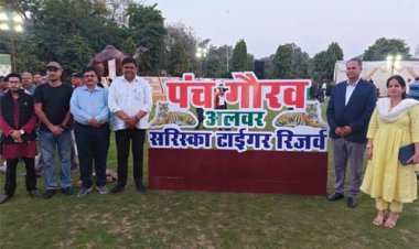 होली के उपलक्ष्य में पुरजन विहार में आयोजित हुआ पलाश उत्सव 