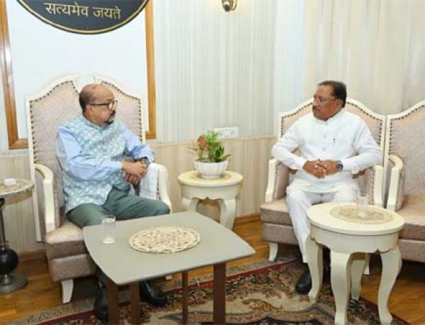 मुख्यमंत्री विष्णु देव साय ने राज्यपाल रमेन डेका को जन्मदिन की दी शुभकामनाएँ