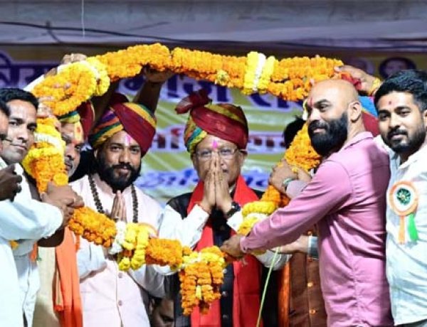 चन्द्रनाहू कुर्मी क्षत्रिय समाज के अधिवेशन में शामिल हुए मुख्यमंत्री विष्णुदेव साय