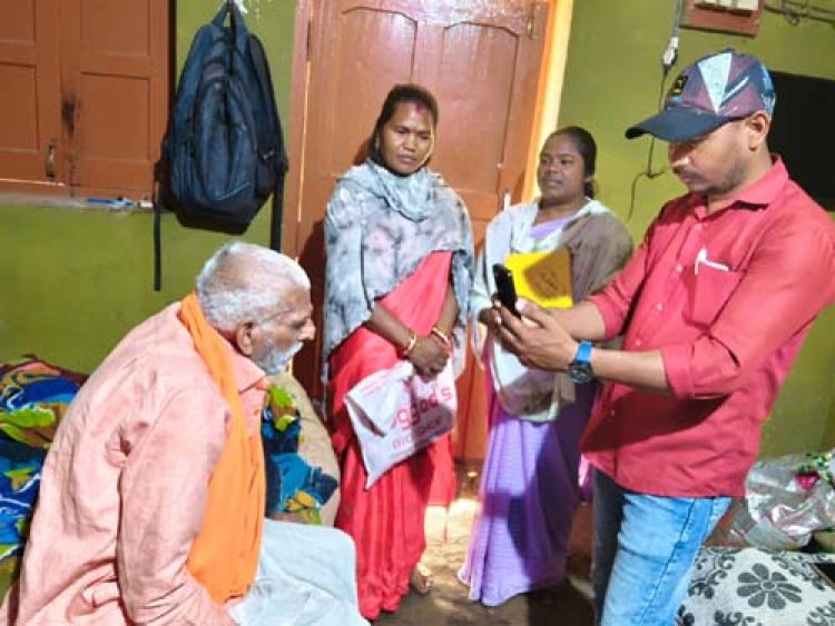 आयुष्मान और वय वंदन कार्ड वितरण में प्रदेश का अग्रणी जिला बना बस्तर