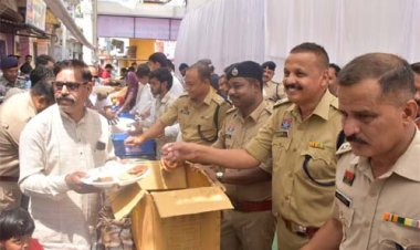 सशस्त्र नक्सलवाद की समाप्ति के ऐतिहासिक संकल्प की पूर्ति पर भव्य हनुमंत भंडारा का हुआ आयोजन