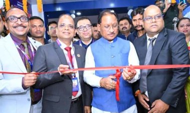 मुख्यमंत्री विष्णु देव साय ने कचहरी चौक स्थित एसबीआई के नये भवन का किया शुभारंभ, आधुनिक बैंकिंग सुविधाओं से मिलेगा लाभ