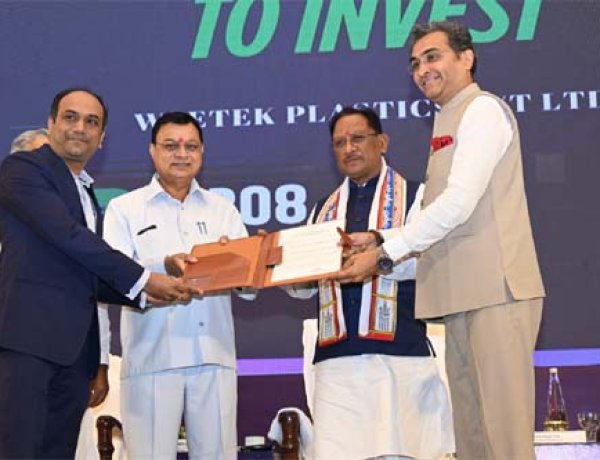 उद्योग और श्रम विभाग के आपसी समन्वय से संवर रहा है छत्तीसगढ़