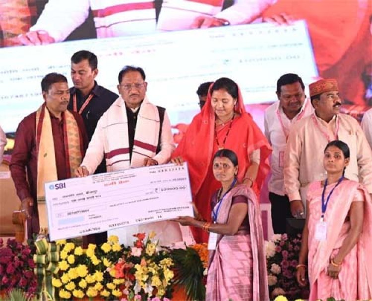 स्वाभिमान की नई पहचान: छत्तीसगढ़ में महिला सशक्तिकरण का स्वर्णिम दौर