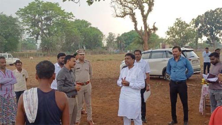 वन मंत्री केदार कश्यप ने दहिकोंगा तेंदूपत्ता फड़ का किया निरीक्षण