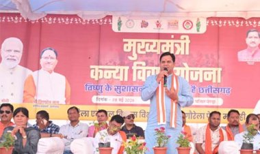 पेंड्रा के सामूहिक विवाह समारोह में 72 जोड़े परिणय सूत्र में बंधे विधायक मरपची ने दी शुभकामनाएं