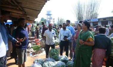 सुशासन की जमीनी तस्वीर: सिलफिली बाजार में मंत्री श्रीमती लक्ष्मी राजवाड़े का औचक भ्रमण, आमजन से सीधा संवाद