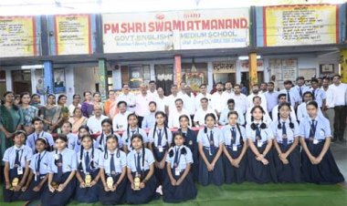 प्रभारी सचिव बोरा ने किया पीएम श्री सेजस विद्यालय कुम्हारी का किया निरीक्षण 