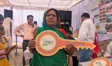 सुशासन तिहार 2026 : पक्के आशियाने का सपना हुआ पूरा, चौति बाई को मिली पीएम आवास की सौगात