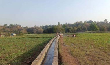 मनरेगा से बदली खेती की तस्वीर : खैराडीह में पक्की सिंचाई नाली बनी किसानों की जीवनरेखा