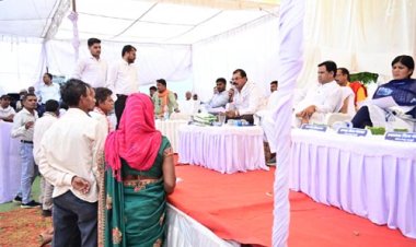 सुशासन तिहार 2026 : बैगा बहुल दूरस्थ वनांचल आमाडोब तक पहुंचा सुशासन, जनसमस्या निवारण शिविर में लोगों के खिले चेहरे